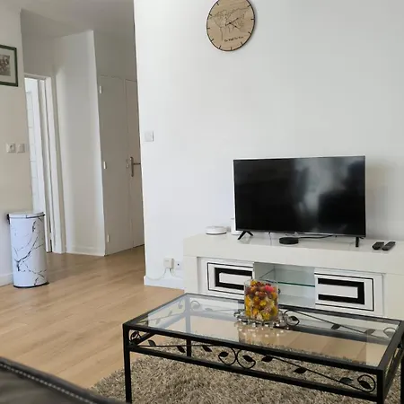Apartament Guadariege - Proche Hypercentre - 4 Personnes Troyes